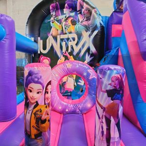 château gonflable pat'patrouille traversant parcours héros