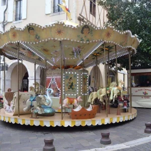 Carrousel Forain Authentique - 50 Places Diamètre 8m